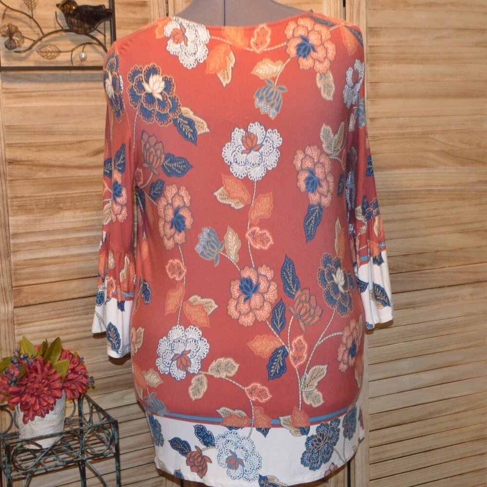 Ruby Rd. Woman 1X Rust Floral L/S Tunic - Picture 3 of 5
